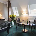 William Hotel 3*
