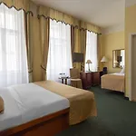 Hotel William