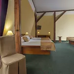 William Hotel 3*