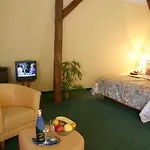 William Hotel 3*