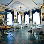 William מלון פראג
